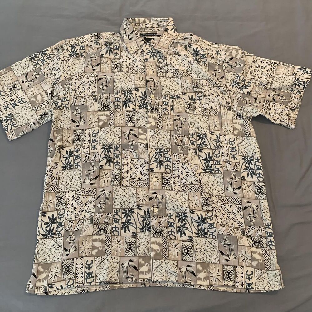 Utopia Shirt Mens Large Beige Blue Hawaiian Floral Block‎ Print Button Up Casual